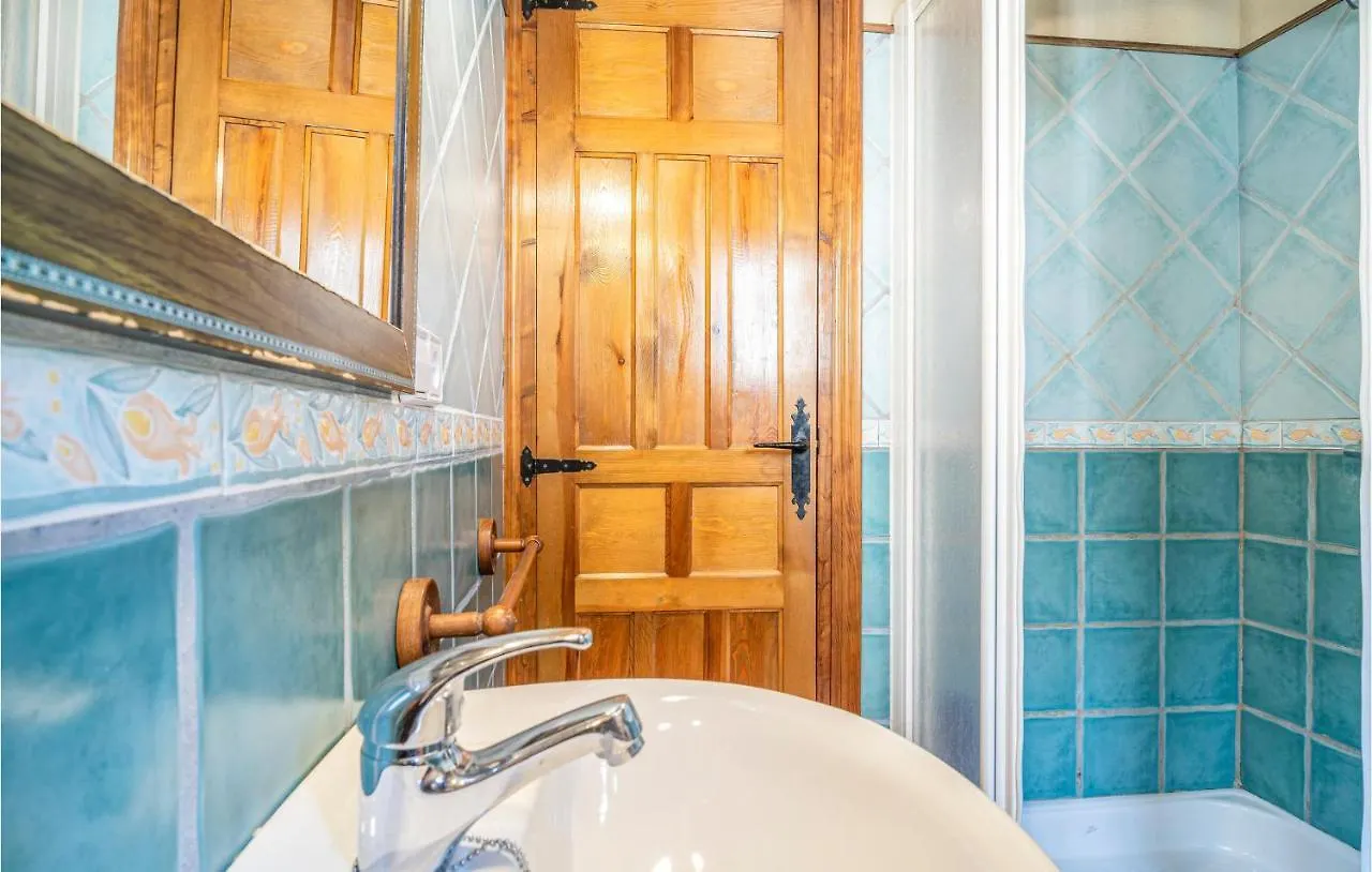 Nice Apartment In Mondron With Kitchen